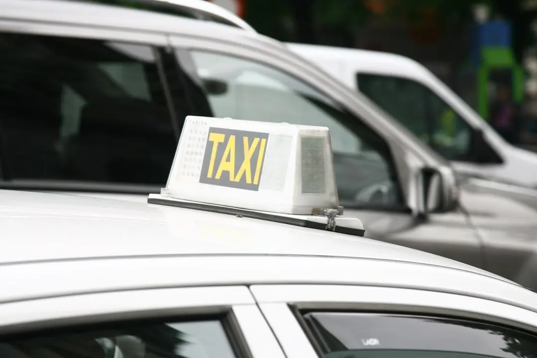 Taxis. - EP