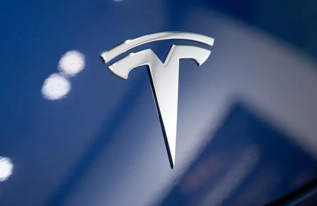 El logo de Tesla. - Christophe Gateau / Dpa - EP