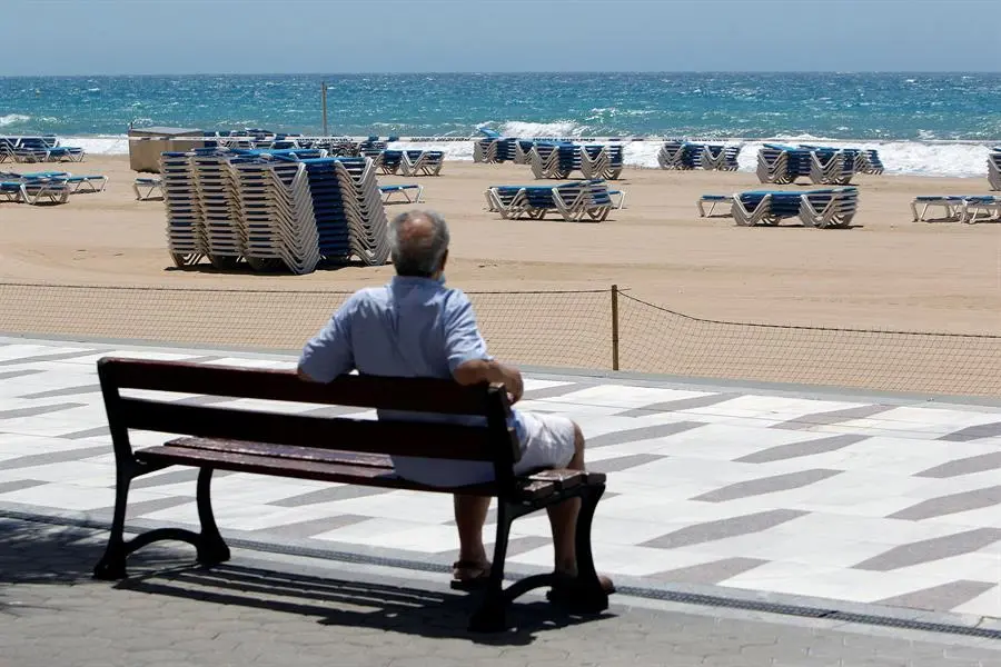 Paseo mar&iacute;timo de Benidorm - EFE
