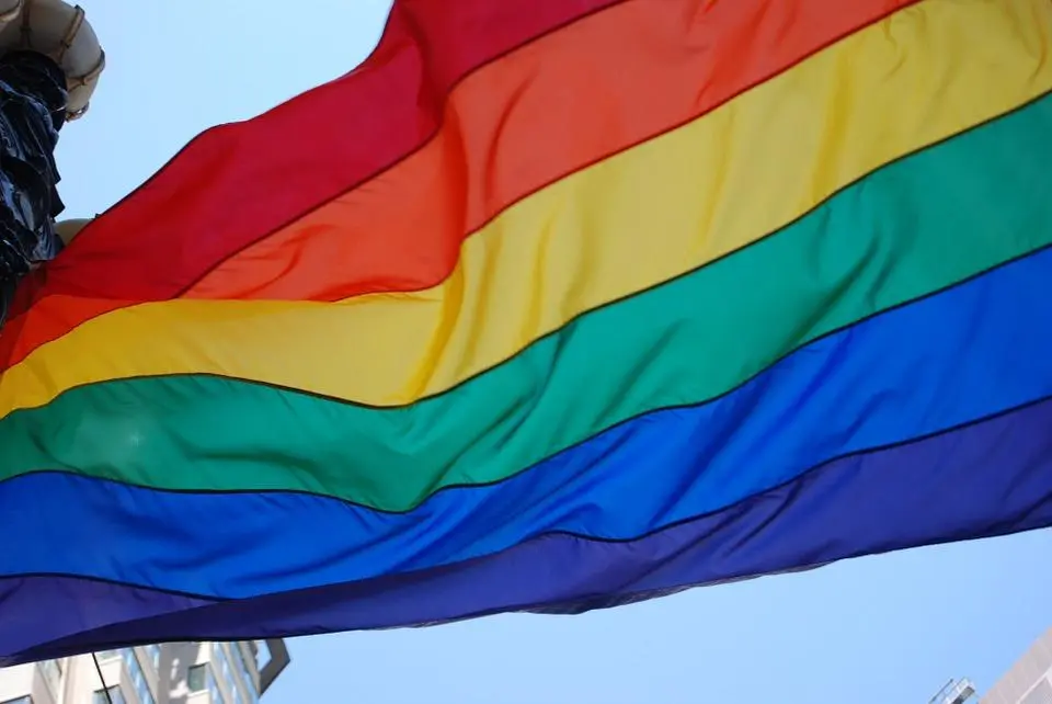 bandera lgtbi - ai