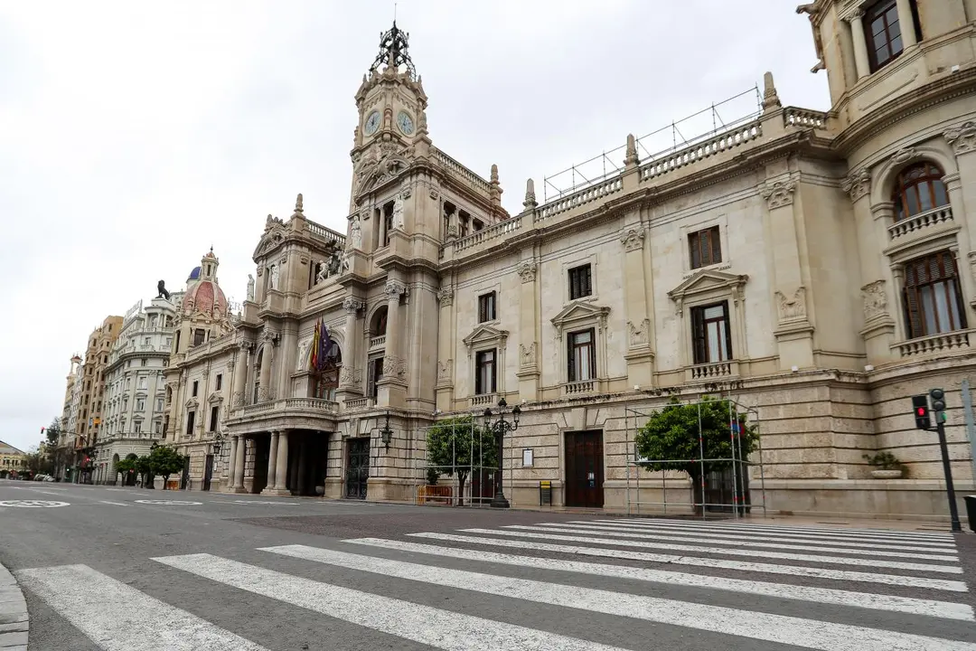 Fachada del Ayuntamiento de Valencia. - EP