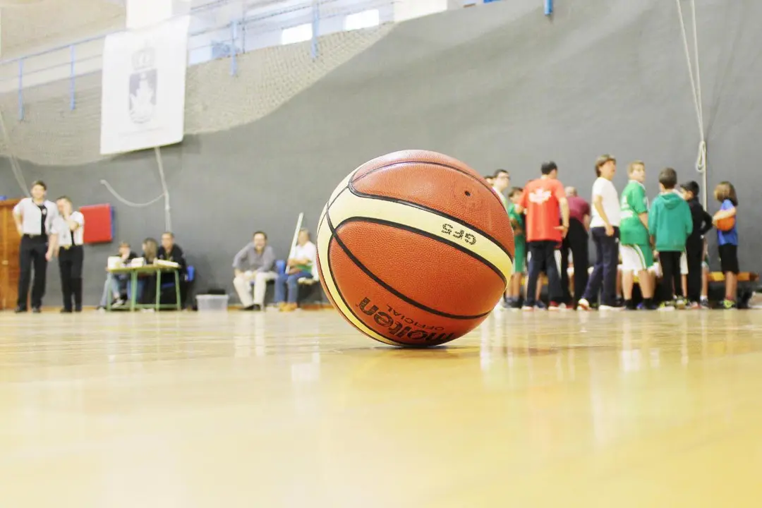 Bal&oacute;n de baloncesto. - Ra&uacute;l J. Bustillos / AI