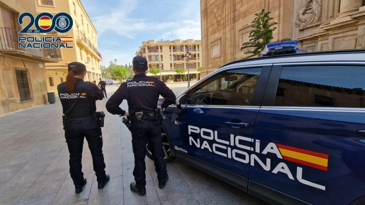La Polic&iacute;a Nacional detiene a dos hombres - POLIC&Iacute;A NACIONAL