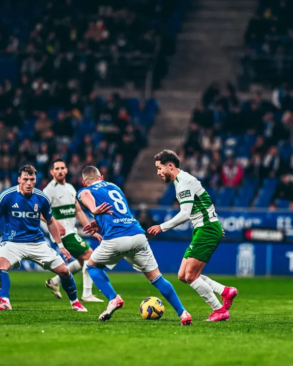 Oviedo-Elche. - @elchecf / X