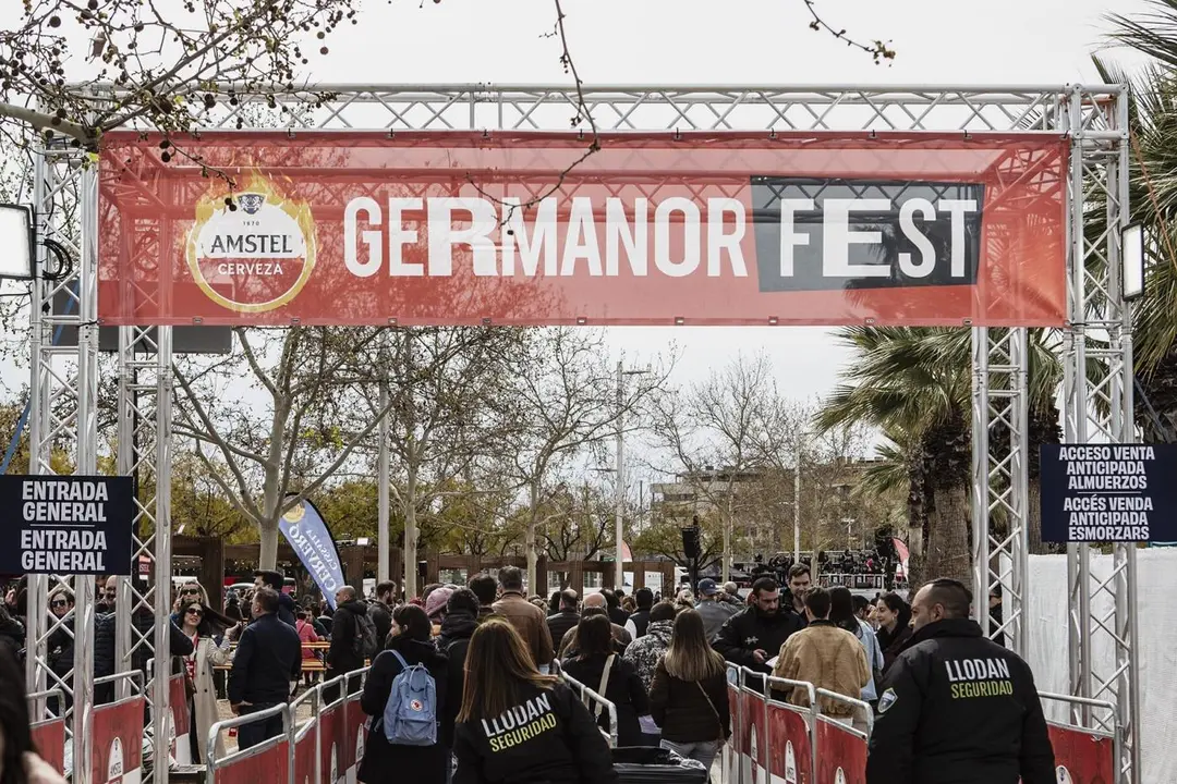 Ma&ntilde;ana solidaria en el GermanorFest - AMSTEL