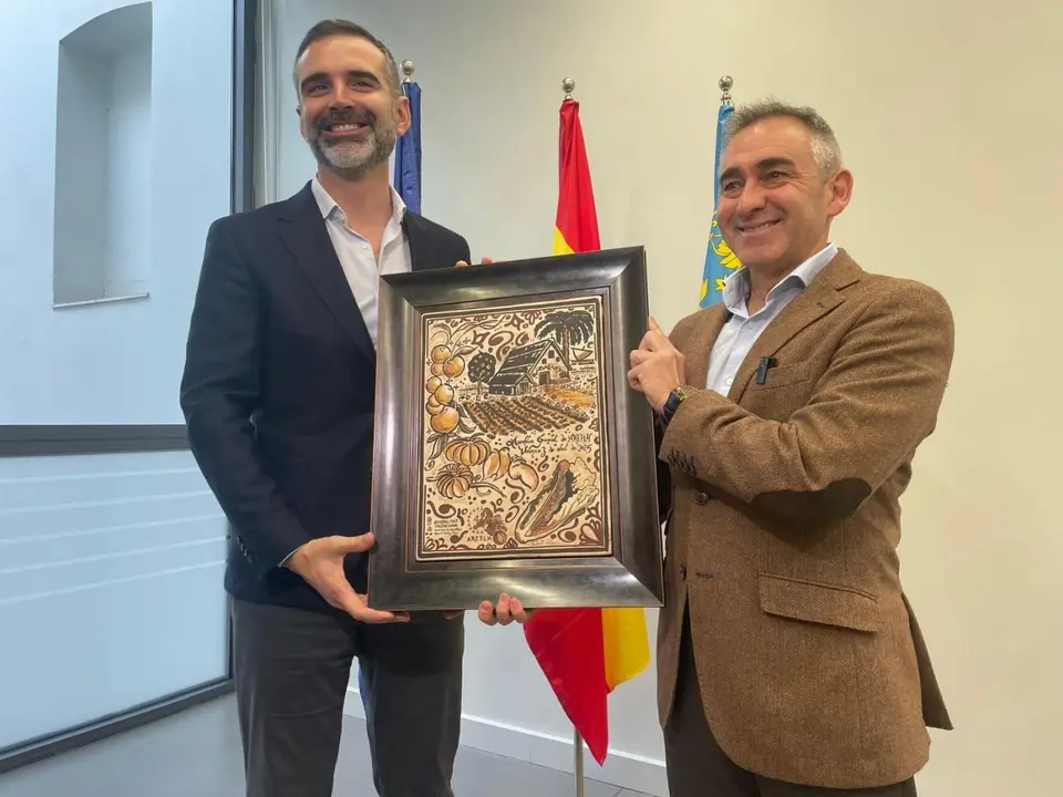 Andaluc&iacute;a y Valencia exigen al Gobierno un 