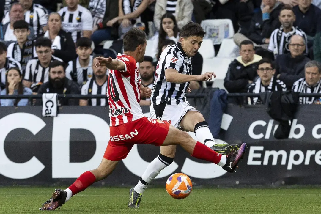 Castell&oacute;n-Sporting. - @CDCastellon / X
