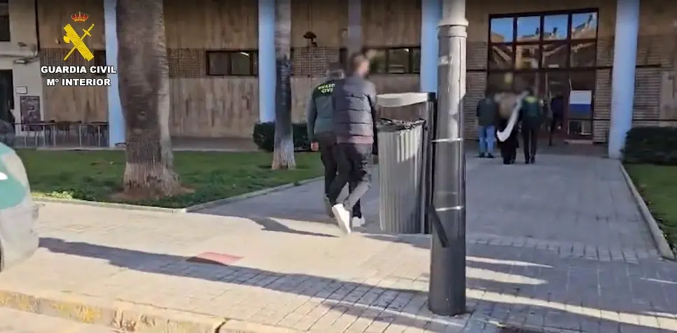 Traslado de detenidos | Guardia Civil
