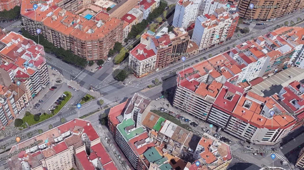 Cruce de la calle Jes&uacute;s con la Avenida Giorgeta en Val&egrave;ncia | Google Maps