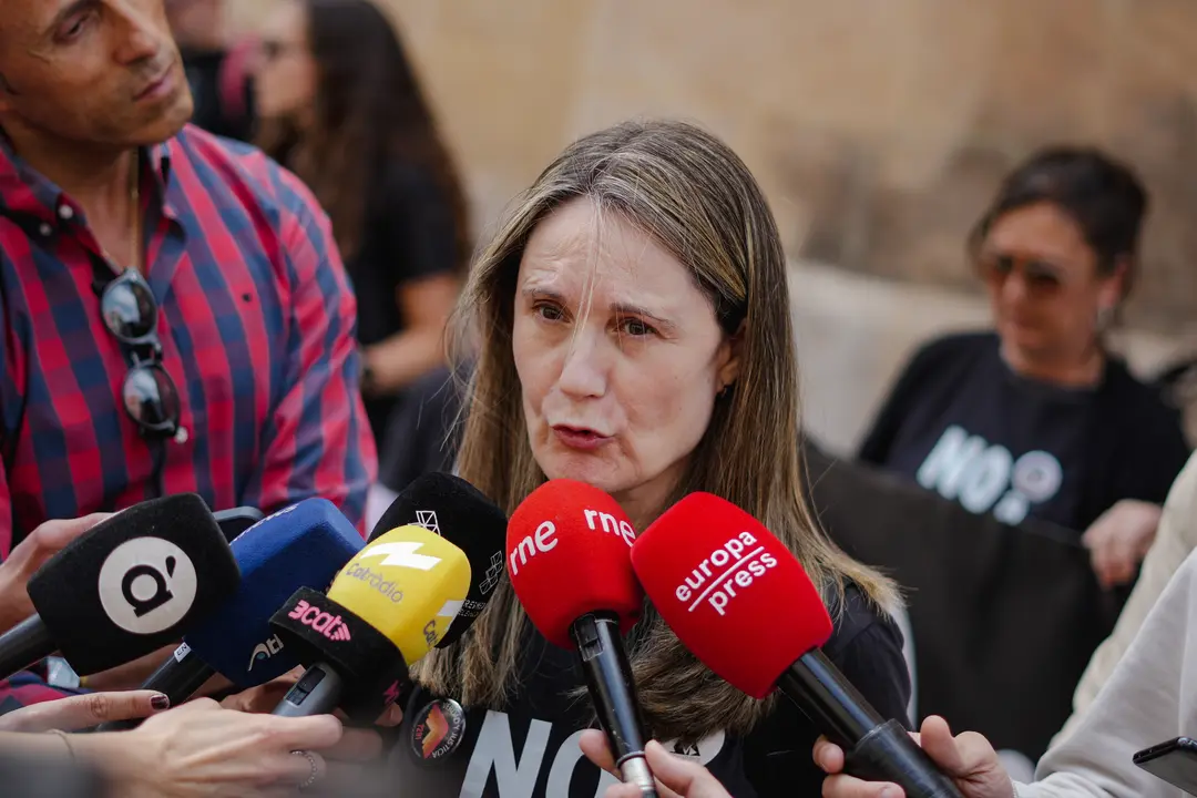La presidenta de la Asociaci&oacute;n de V&iacute;ctimas Mortales de la DANA 29-O, Rosa &Aacute;lvarez | EP