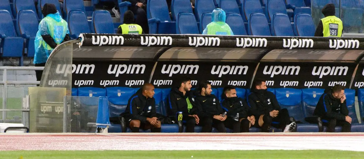 Imagen de un banquillo en un partido de f&uacute;tbol | Foto de 123RF/siempreverde22