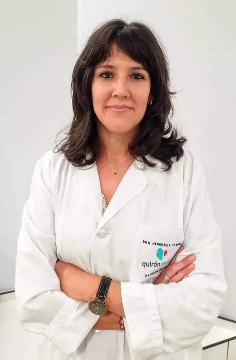 DRA LETICIA HERRERO JEFA ALERGOLOG&Iacute;A QUIR&Oacute;NSALUD M&Aacute;LAGA