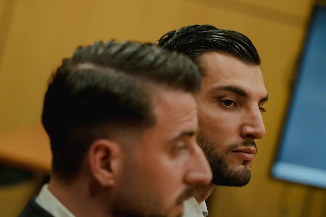 El futbolista Rafa Mir en la Audiencia Provincial de Valencia. | Europa Press
