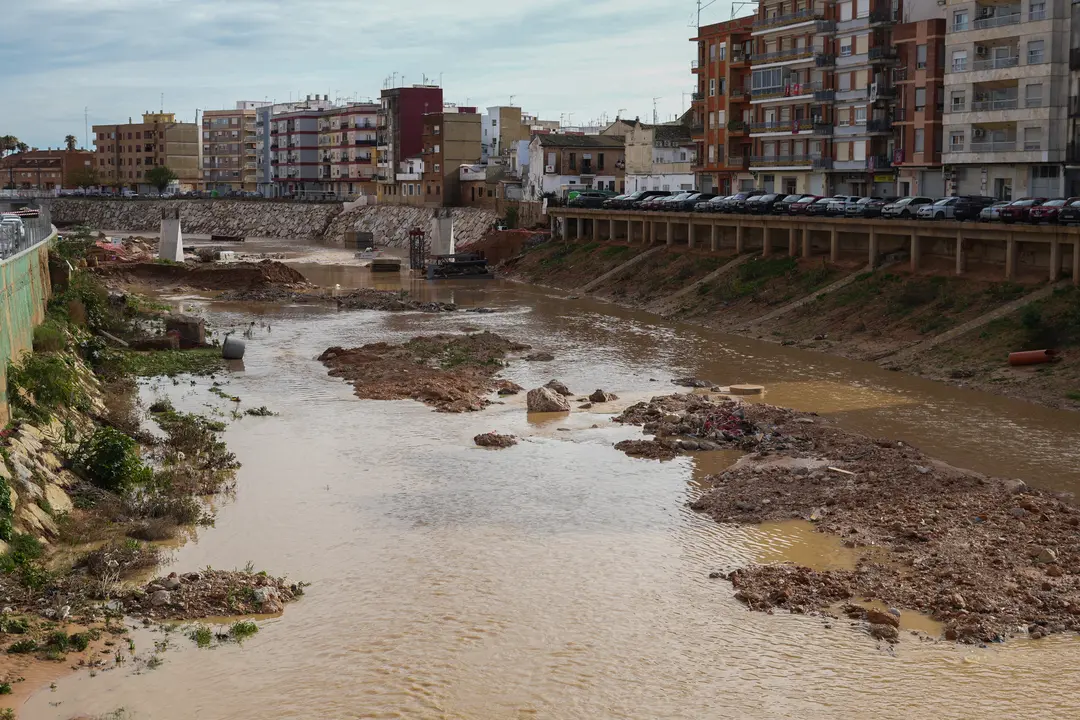 Efectos de las lluvias en el barranco del Poyo. | Europa Press.