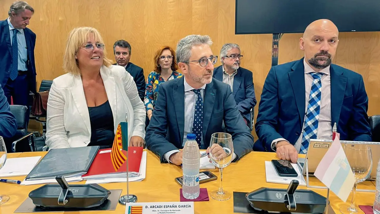 Arcadi Espa&ntilde;a.  - Archivo.