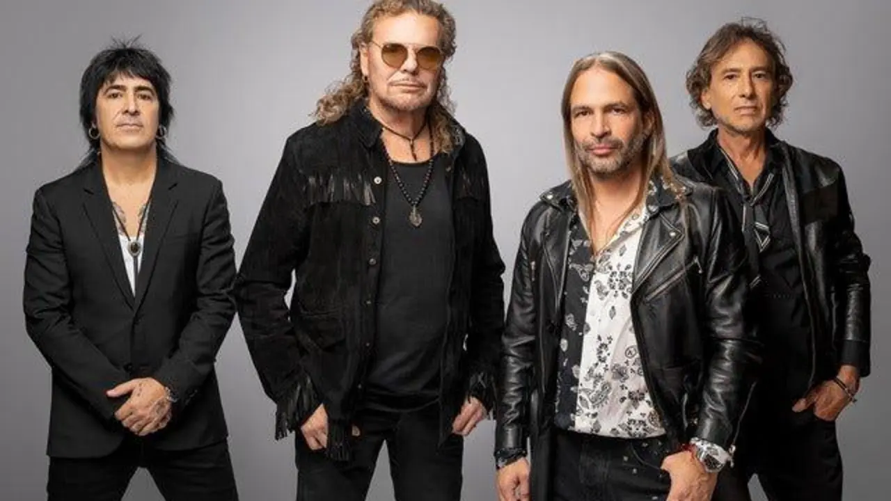 Man&aacute; - 