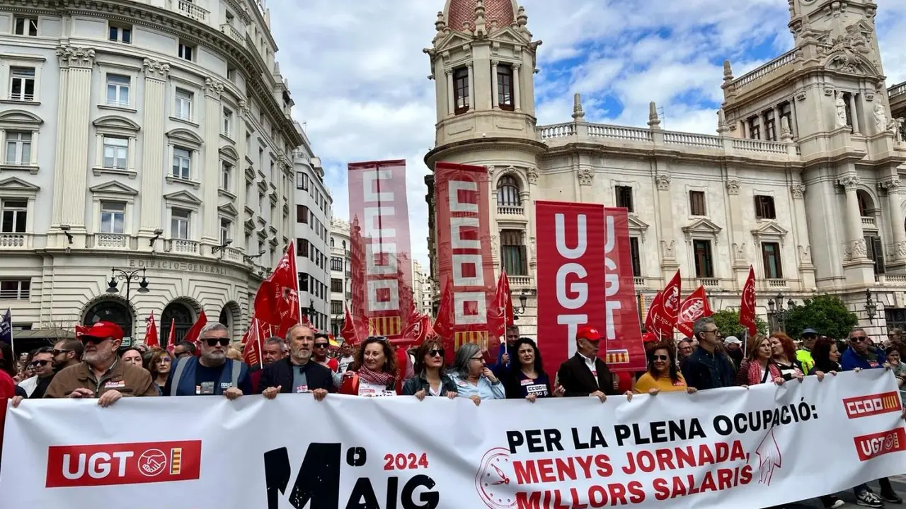 Manifestaci&oacute;n del Primero de Mayo en Val&egrave;ncia. - Europa Press