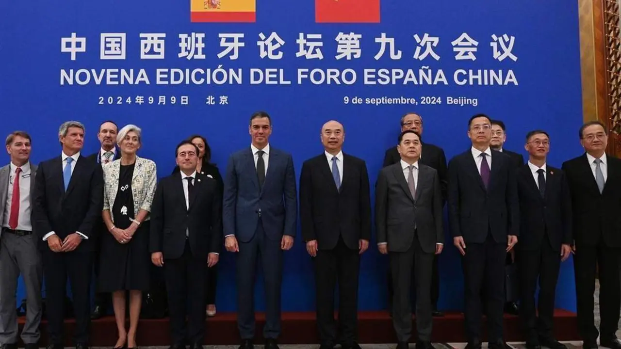 Pedro S&aacute;nchez, durante su &uacute;ltima visita a China en septiembre de 2024. - Pool Moncloa/Borja Puig de la Bellacasa