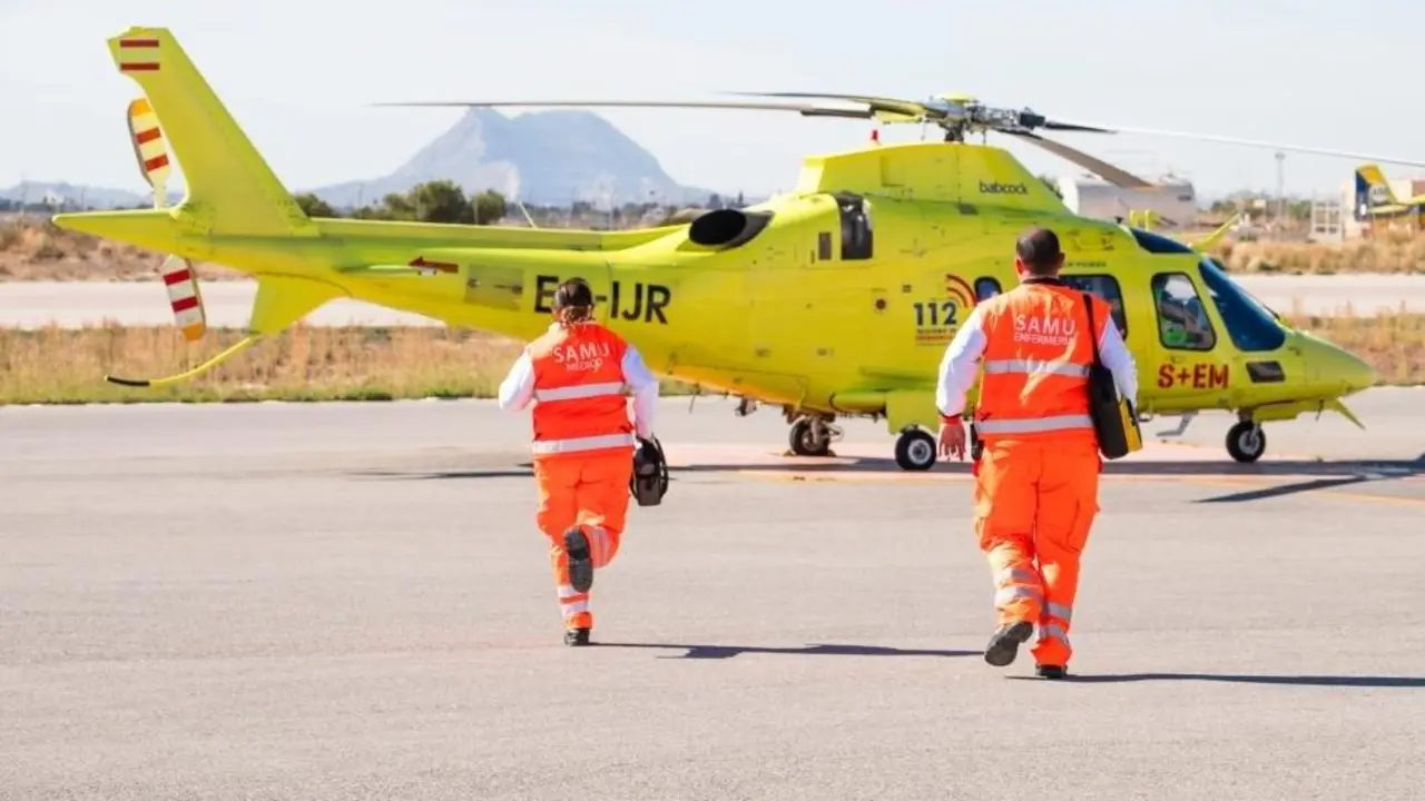 Helic&oacute;ptero medicalizado de la Generalitat. - EP