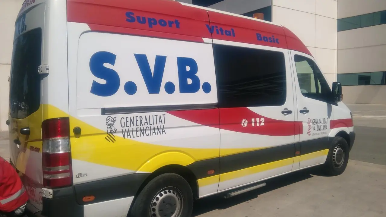 Imagen de archivo de una amabulancia SVB. - EP