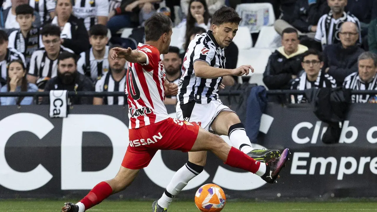 Castell&oacute;n-Sporting. - @CDCastellon / X