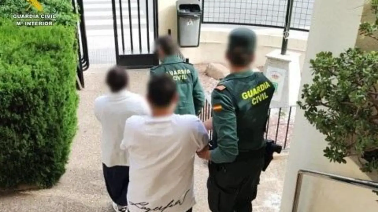 La Guardia Civil detiene a dos personas. - Europa Press.