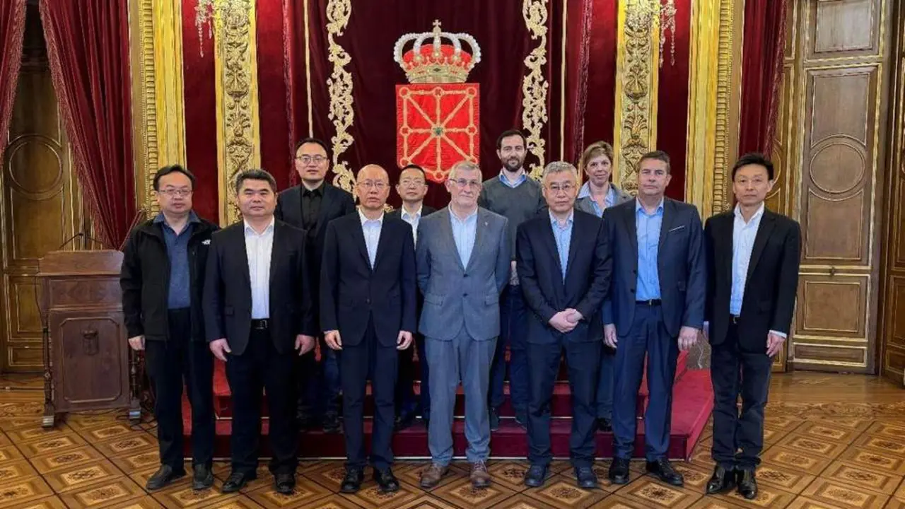 Taberna, con representantes de Yankuang Energy Group y de Geoalcali. - Gobierno de Navarra