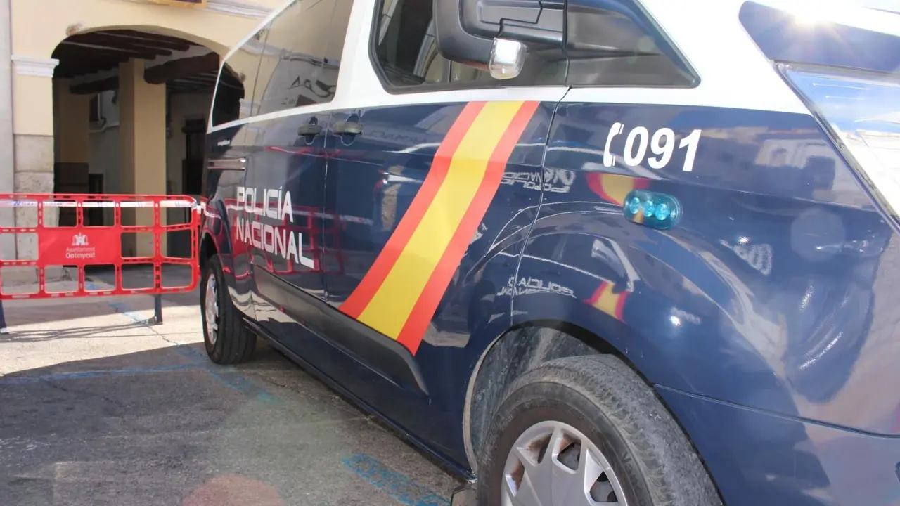  - POLIC&Iacute;A NACIONAL