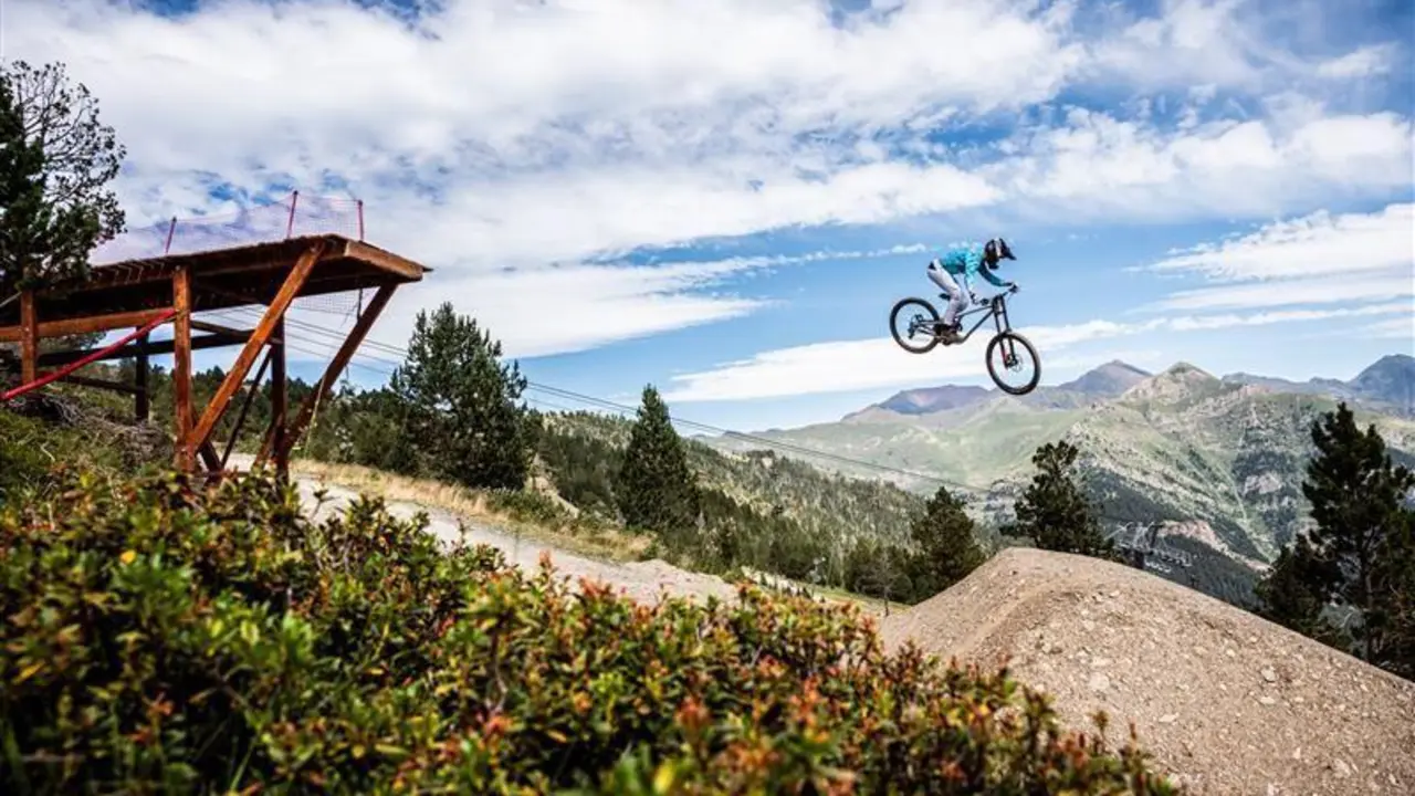 Pal Arinsal Bike Park. - Grandvalira Resorts