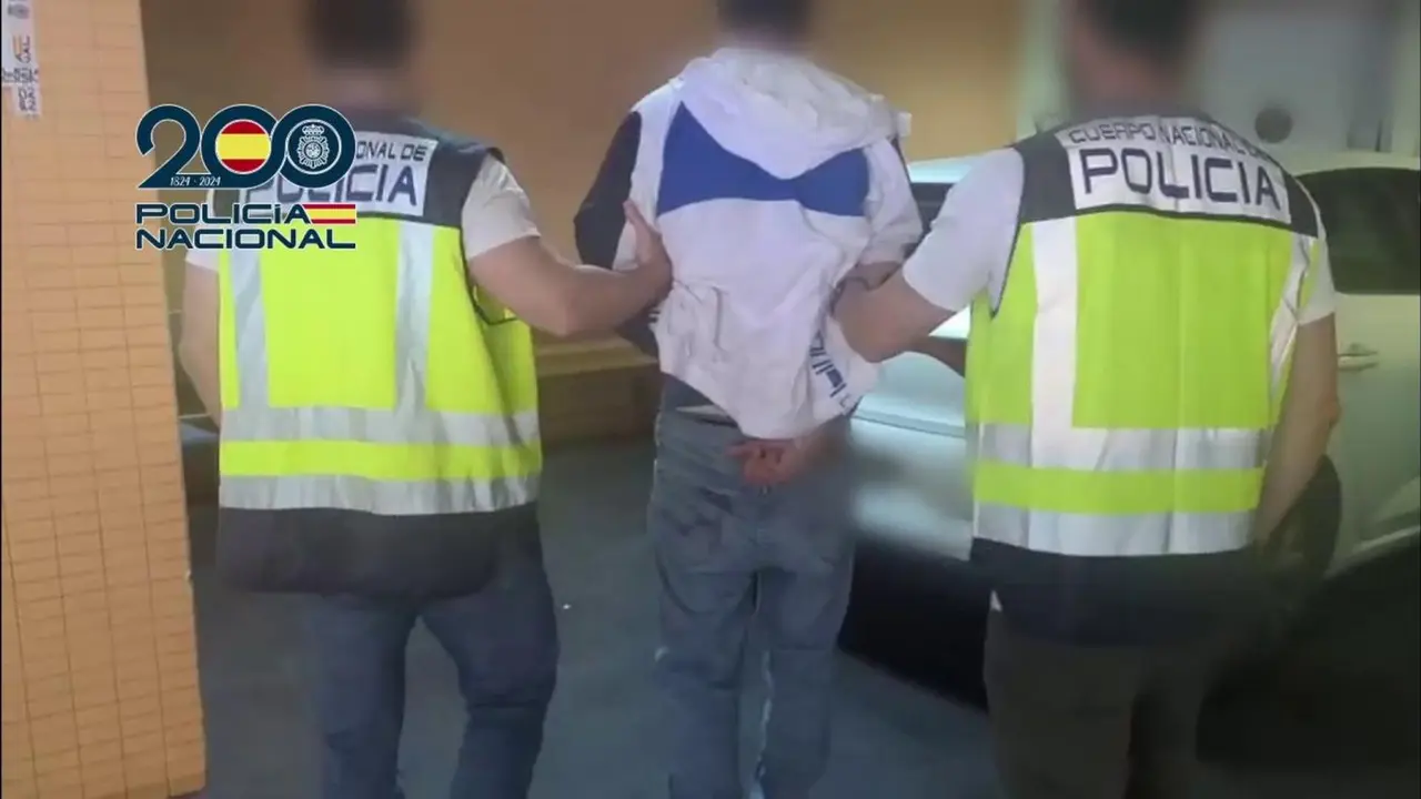 Un detenido. - EP