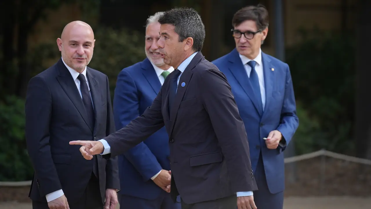 Carlos Maz&oacute;n, a su llegada a la Conferencia de Presidentes en junio | EP