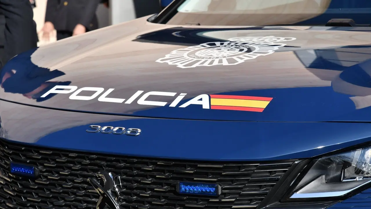 Veh&iacute;culo policial | Polic&iacute;a Nacional