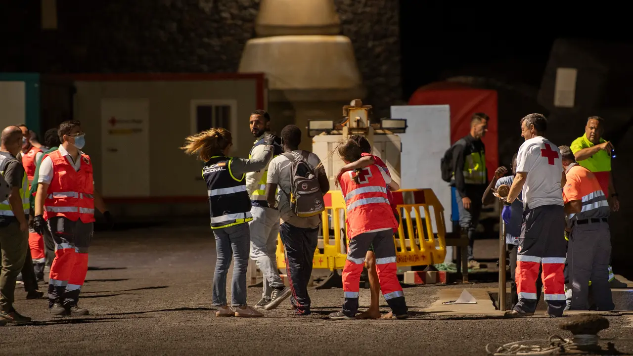 Trabajadores de Cruz Roja. | Europa Press.