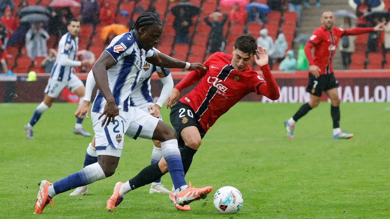 PARTIDO | CATI CLADERA / EFE