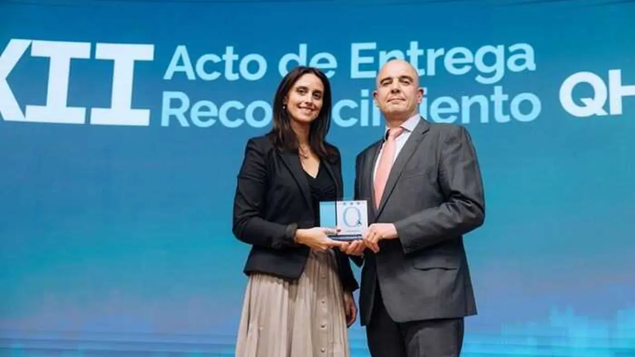 Marta del Olmo y el doctor Maestre