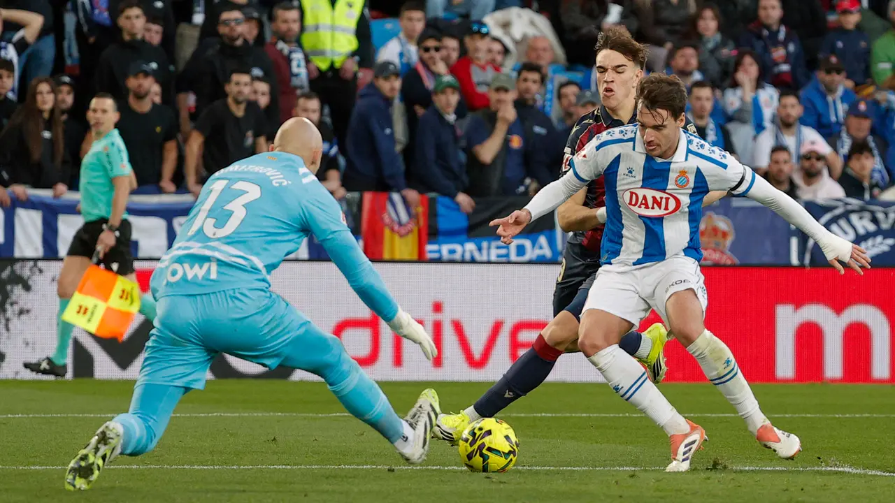 PARTIDO | Manuel Bruque / EFE