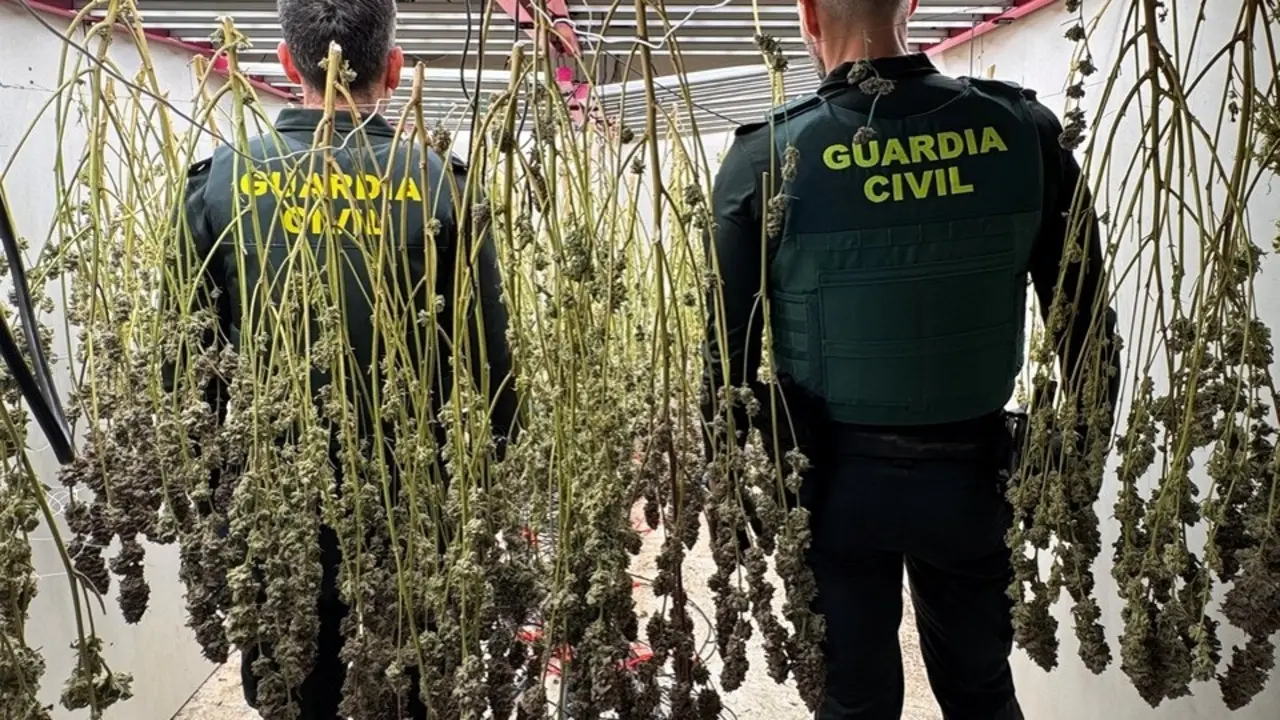 Un momento de la intervenci&oacute;n | Guardia Civil