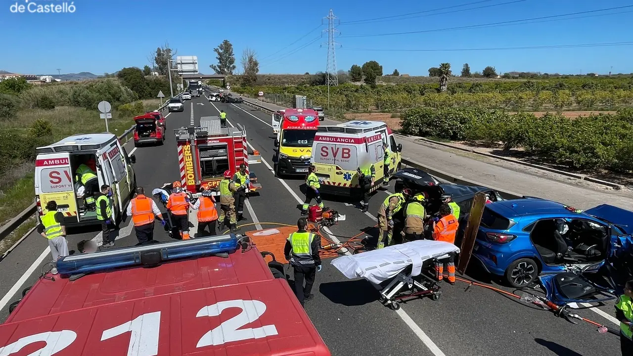 Siete heridos en un accidente entre tres veh&iacute;culos la N-340 en Vila-real | CBPC