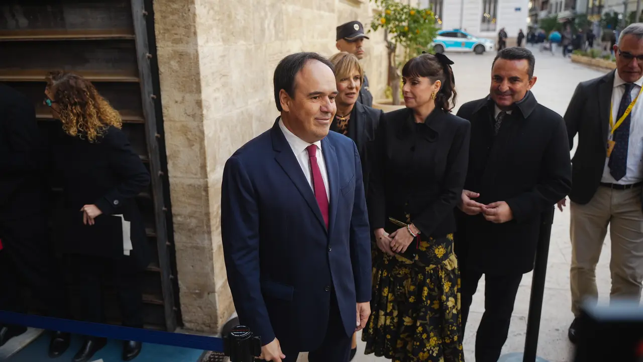 P&eacute;rez Llorca toma posesi&oacute;n como president de la Generalitat valenciana. | Europa Press.