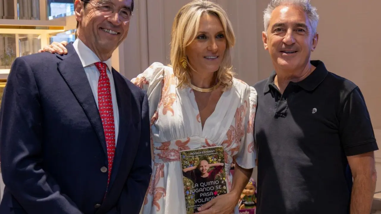 Jon Sistiaga y Mario Alonso Puig acompa&ntilde;an a M&oacute;nica Esteban