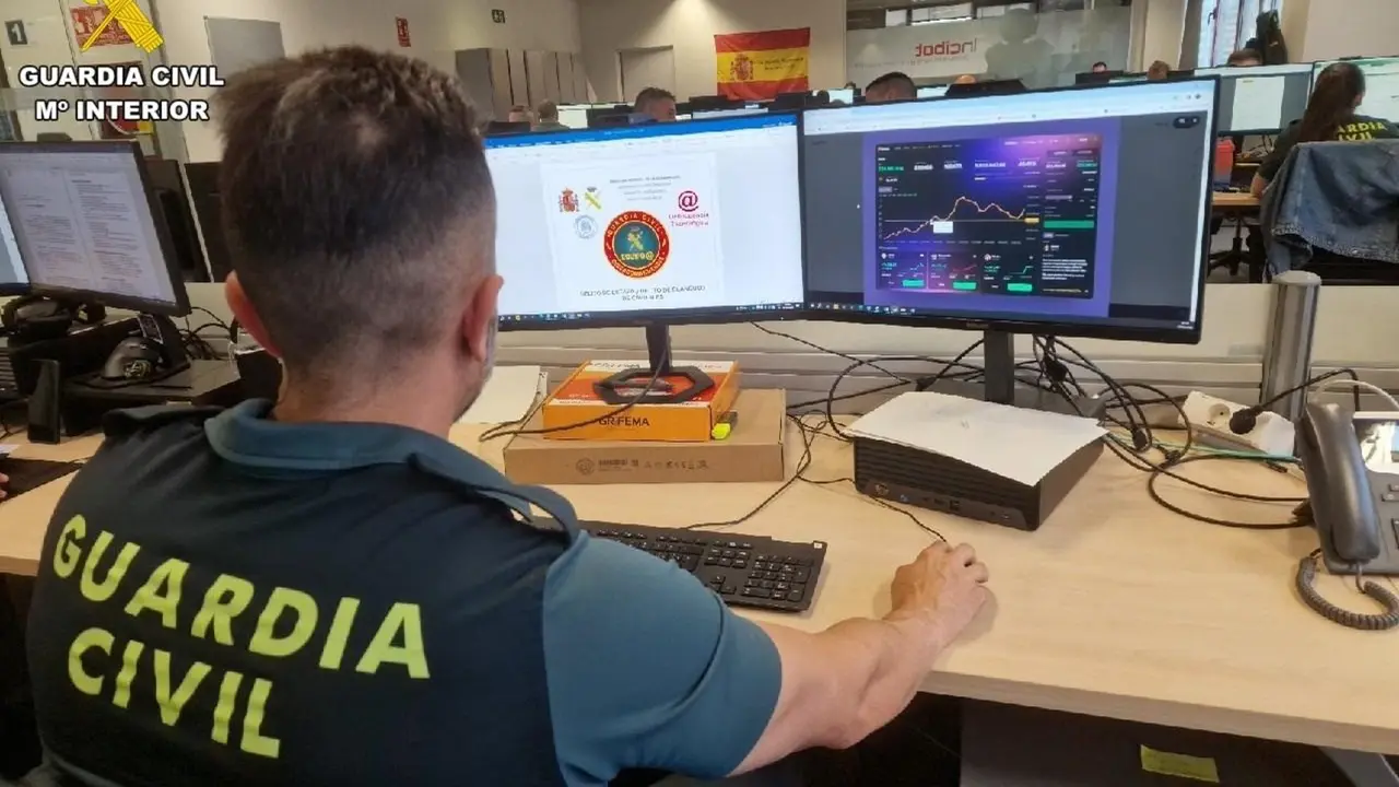 La Guardia Civil ha identificado a dos personas en el marco de la investigaci&oacute;n. | Europa Press