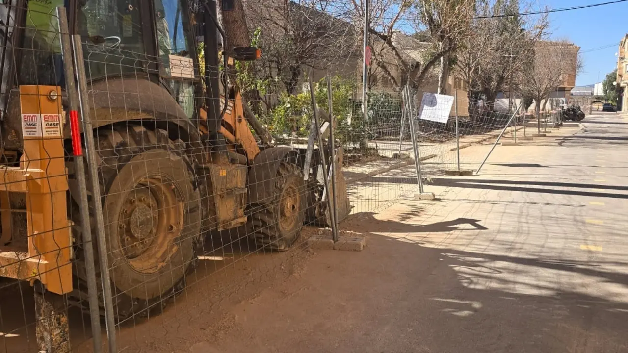 Obras en dos colegios afectados por la dana en Cheste. | Europa Press