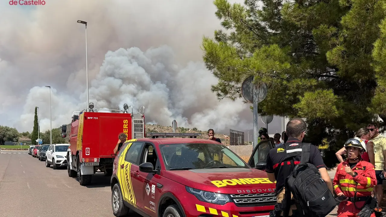 Incendio en la Vall d'Uix&oacute;. | Europa Press.